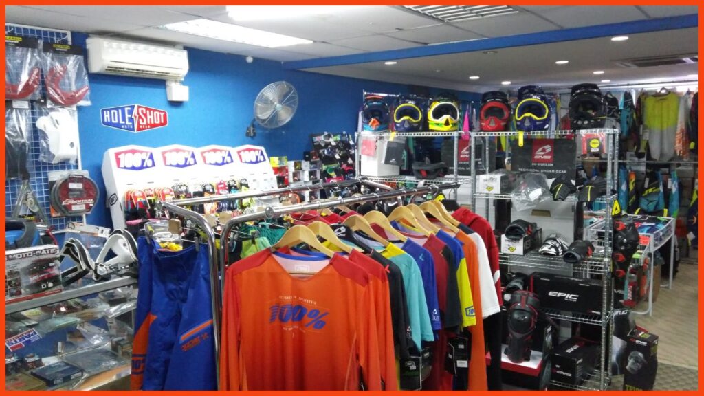 kedai helmet shah alam holeshot motowear