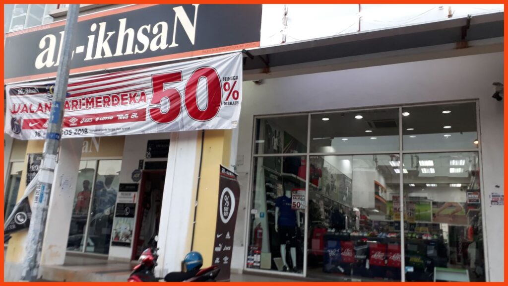 kedai kasut bola al-ikhsan shah alam seksyen 7