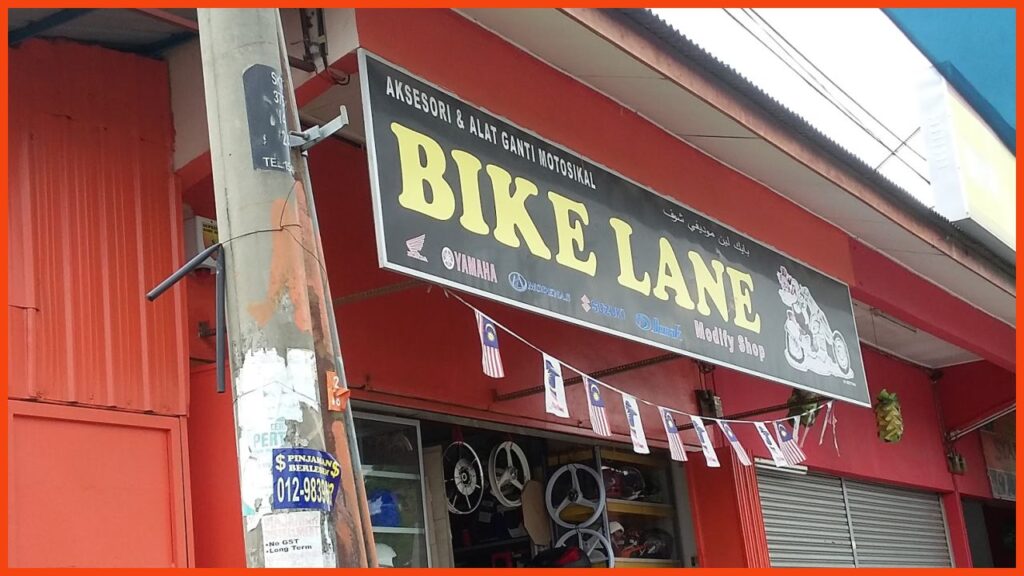 kedai helmet kota bharu bike lane