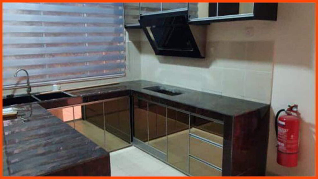 kabinet dapur lawa